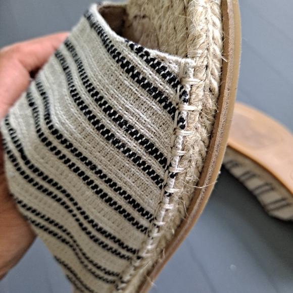 Eileen Fisher Sandals - Picture 5 of 5